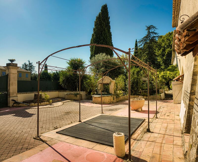 Maison à vendre, 165m², Sauveterre