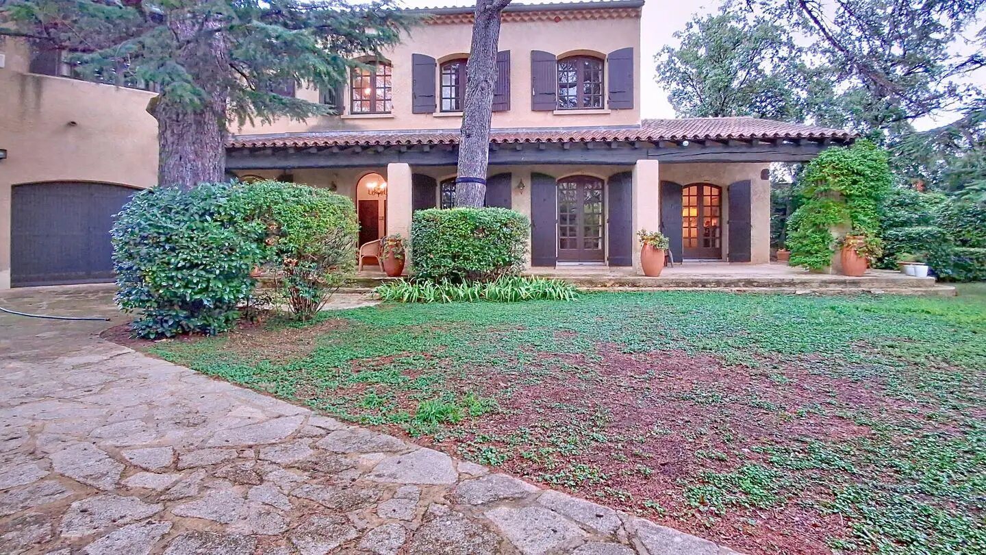 Maison à vendre, 160m², Villeneuve-lès-Avignon