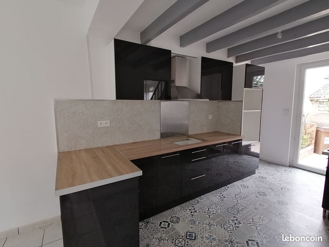 Maison à louer, 106m², Sainte-Savine
