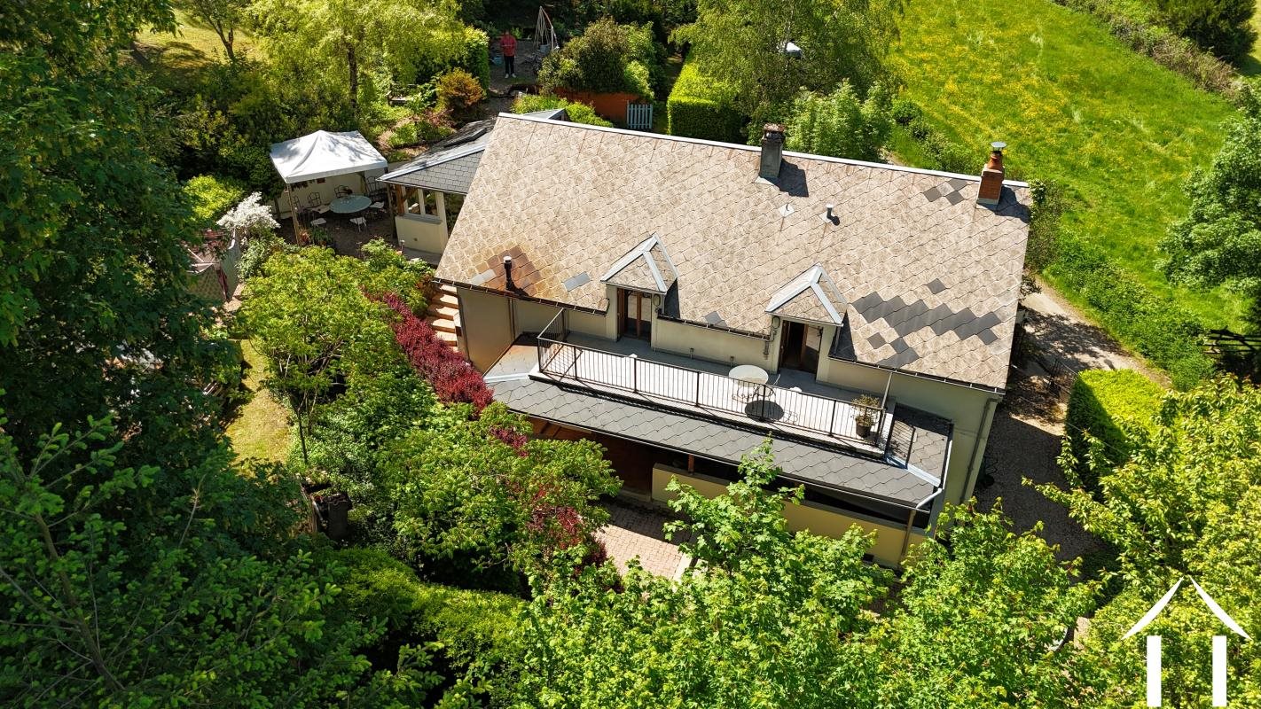 Maison à vendre, 127m², Cussy-en-Morvan