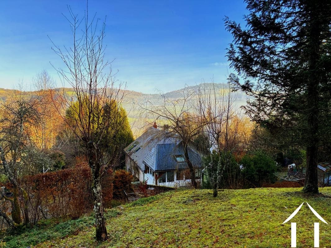 Maison à vendre, 127m², Cussy-en-Morvan