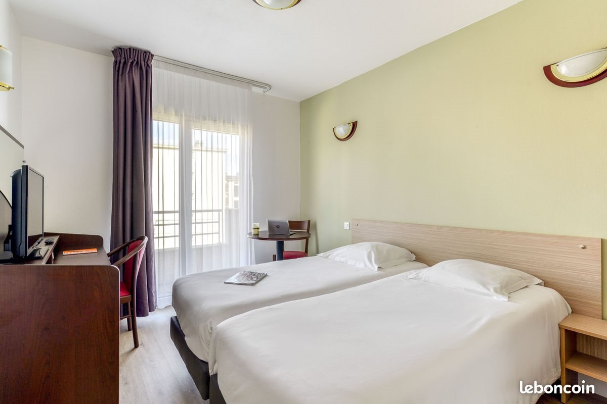 Appartement à louer, 19m², Béziers