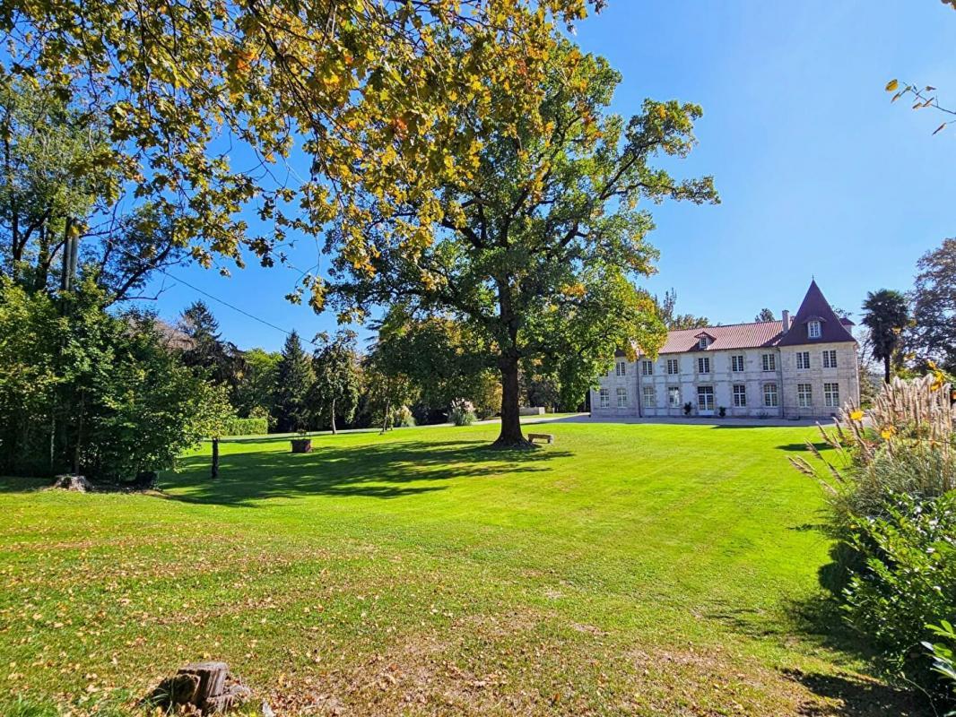 Maison à vendre, 665m², Saint-Paul-lès-Dax