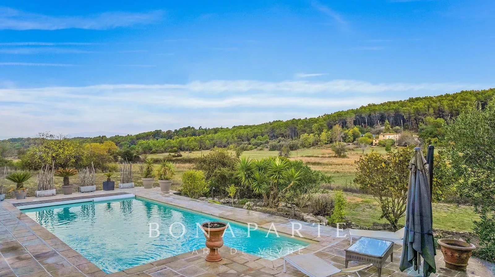 Maison à vendre, 205m², Bagnols-en-Forêt