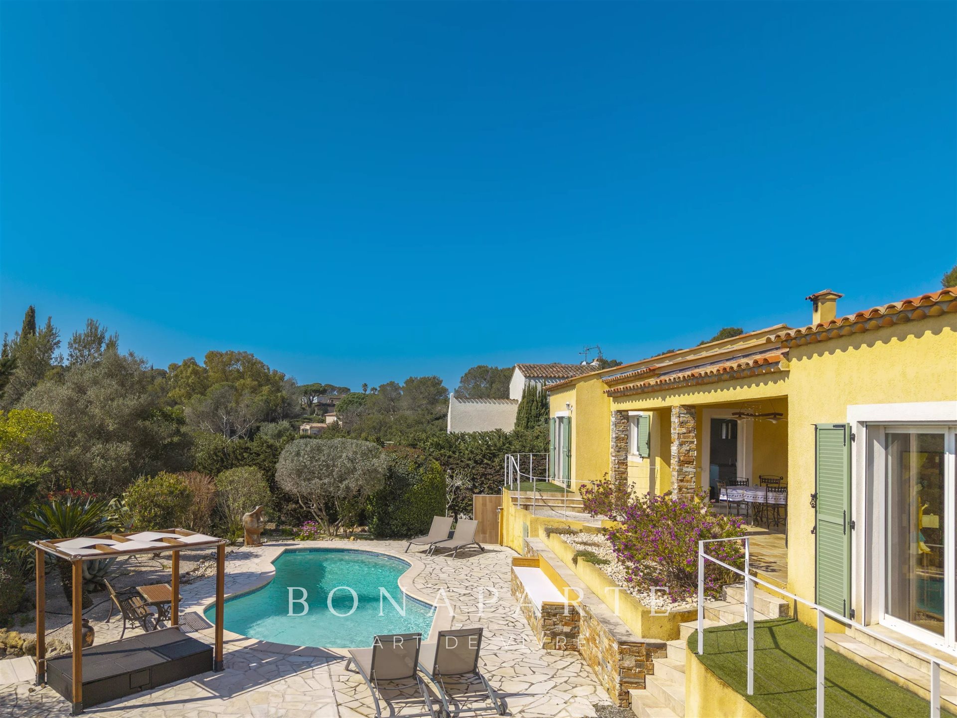 Maison à vendre, 170m², Saint-Raphaël