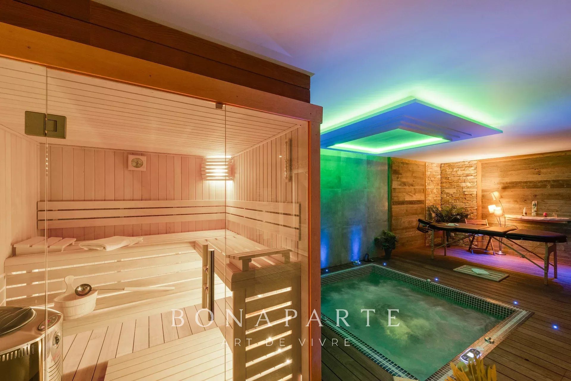 Maison à vendre, 322m², Saint-Raphaël