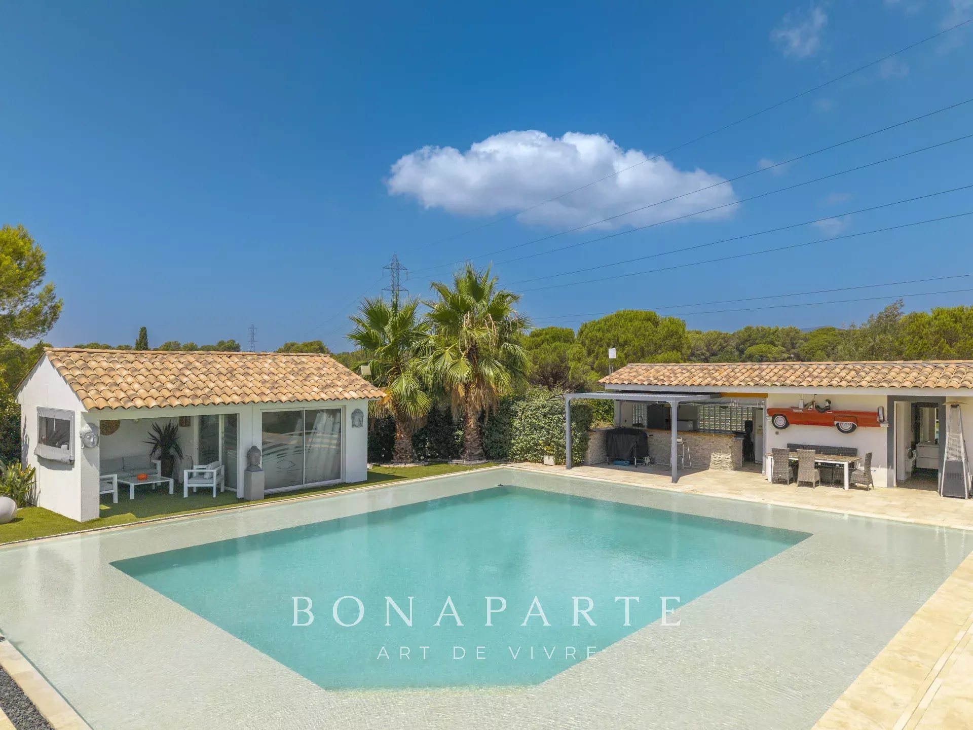 Maison à vendre, 280m², Roquebrune-sur-Argens