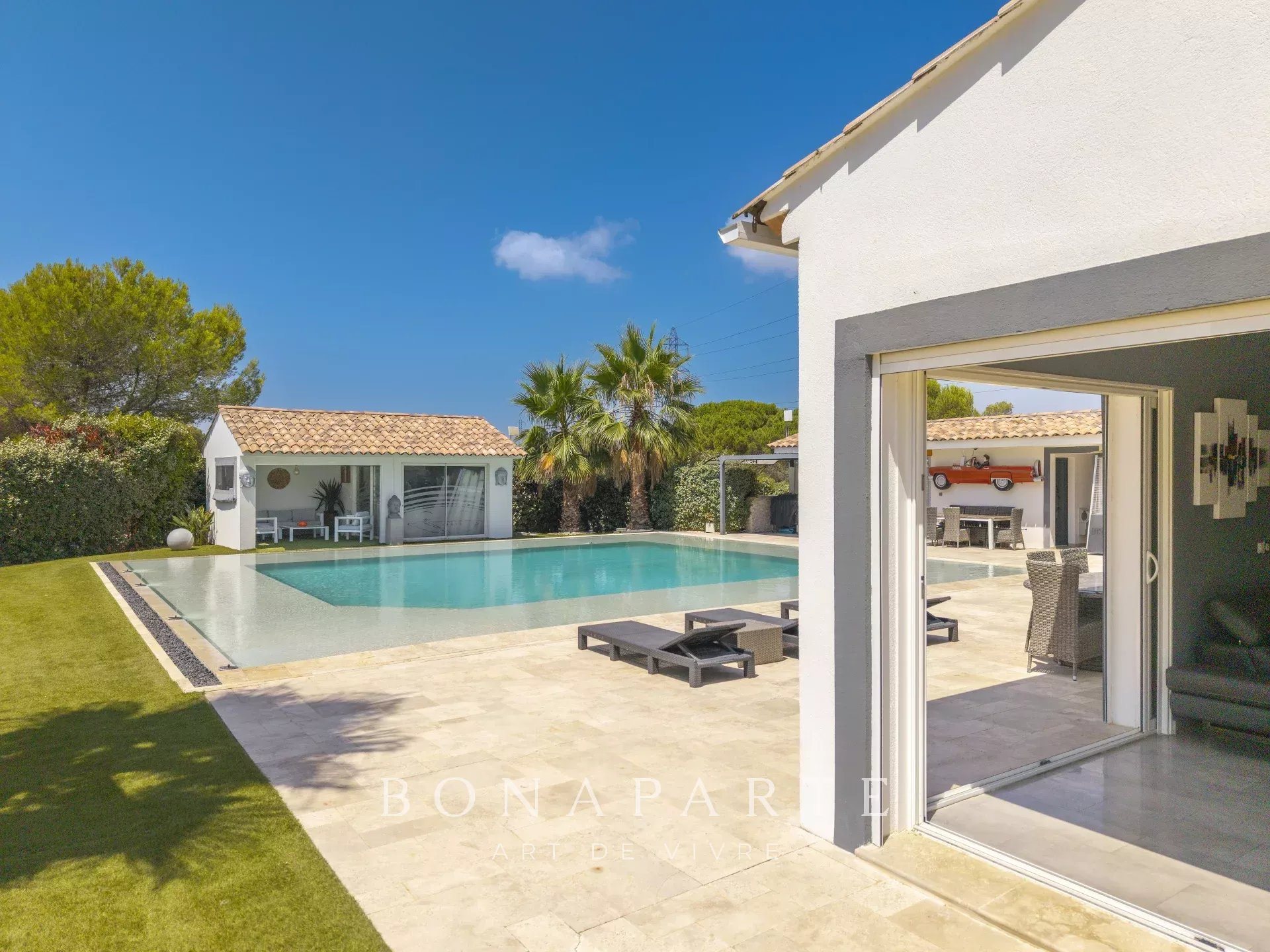 Maison à vendre, 280m², Roquebrune-sur-Argens