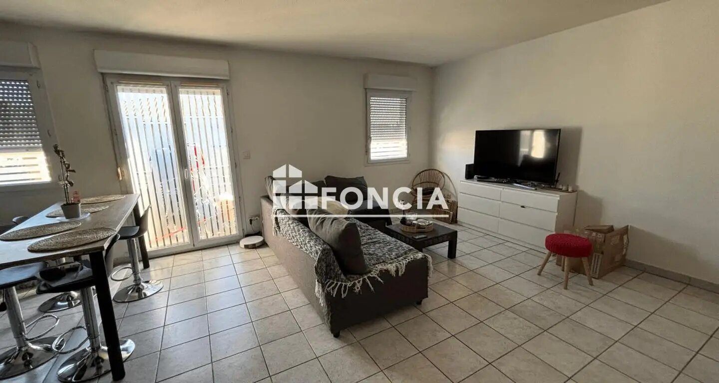 Appartement à vendre, 66m², Lunel