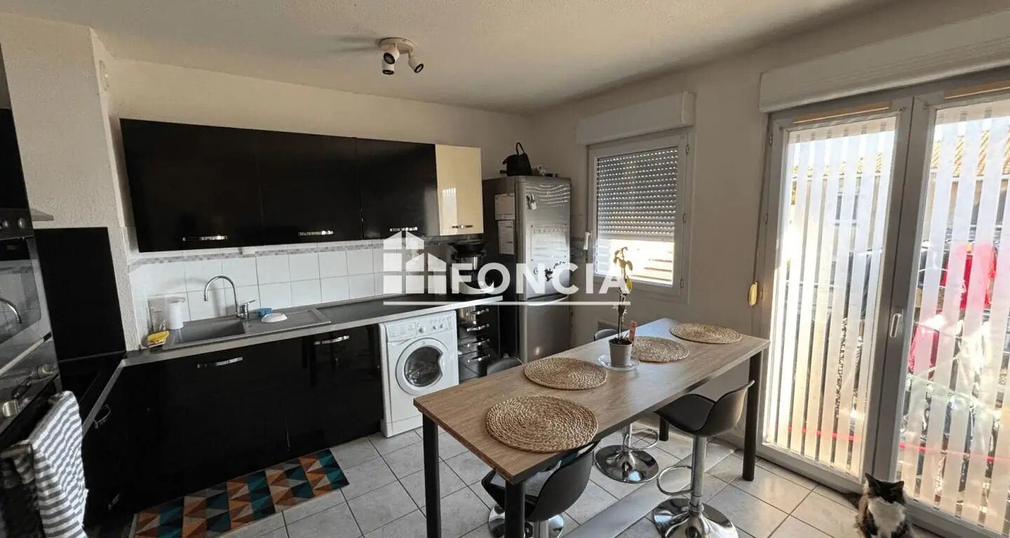 Appartement à vendre, 66m², Lunel