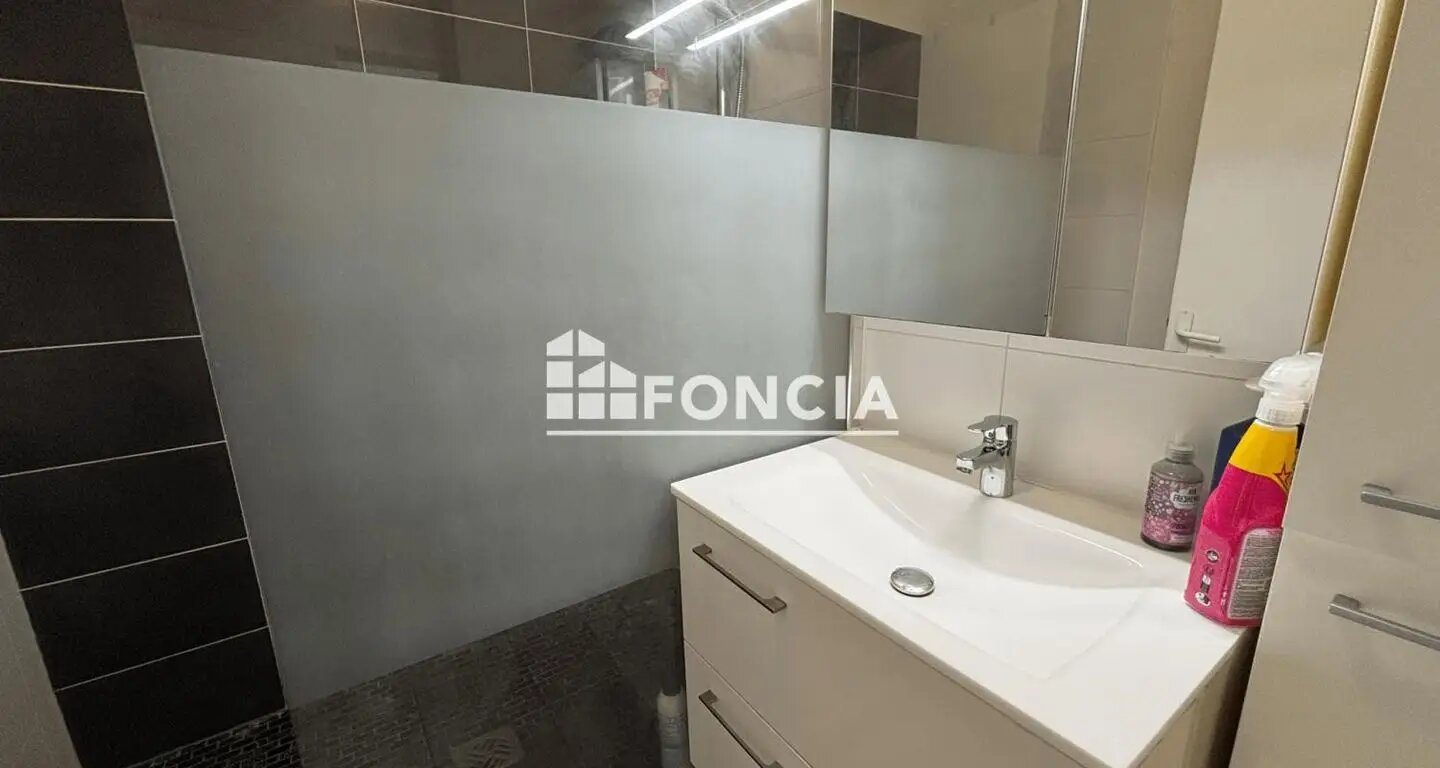 Appartement à vendre, 66m², Lunel