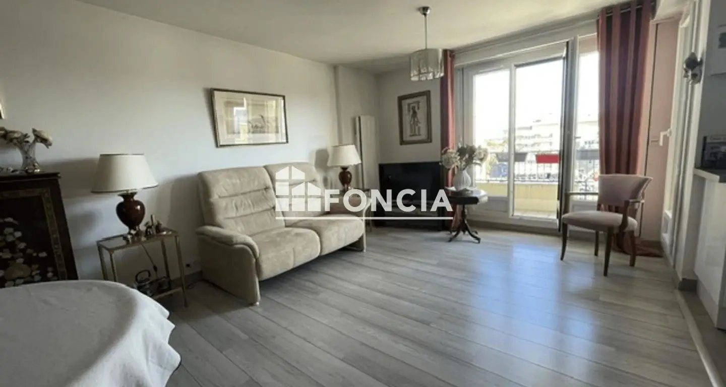 Appartement à vendre, 62m², Ermont