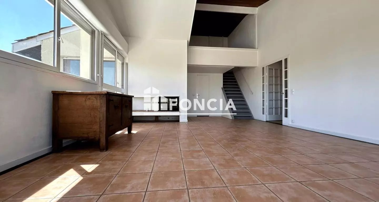 Appartement à vendre, 90m², Villeneuve-sur-Lot