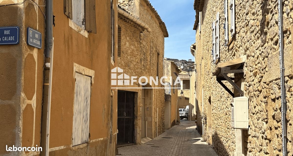 Maison à vendre, 131m², Chusclan