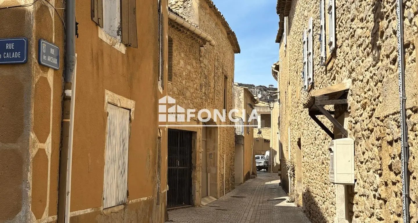 Maison à vendre, 131m², Chusclan