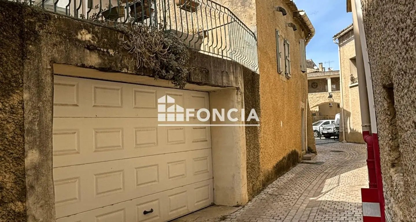 Maison à vendre, 131m², Chusclan