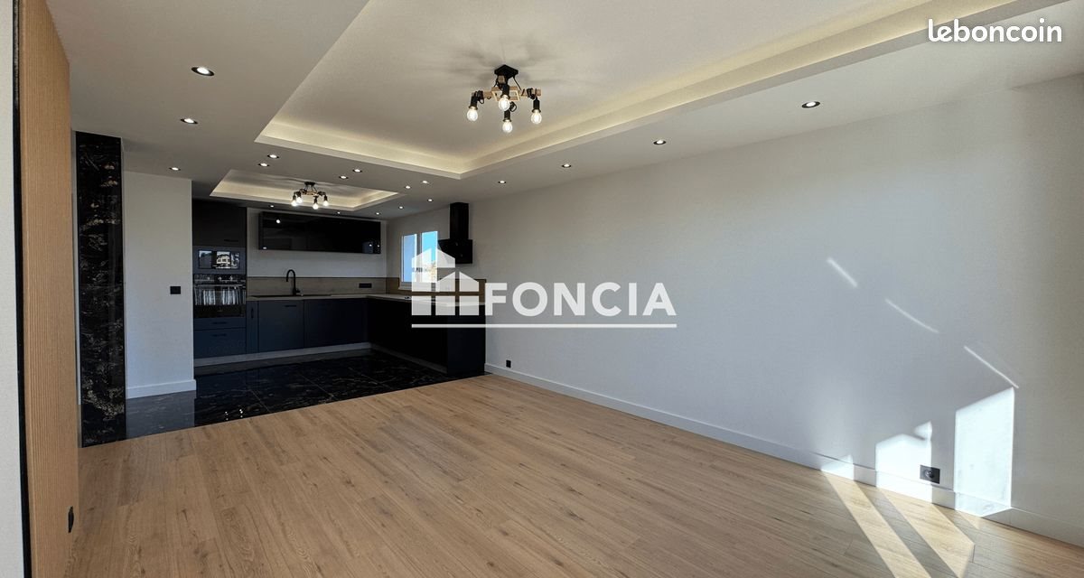 Appartement à vendre, 57m², Fréjus