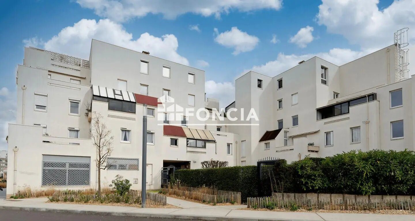 Appartement à vendre, 74m², Evry