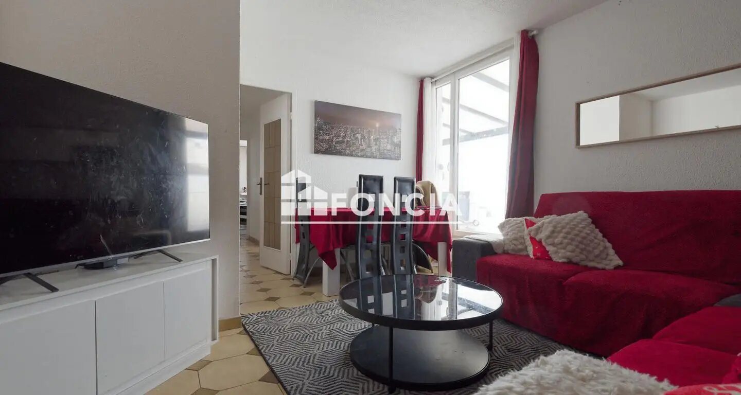 Appartement à vendre, 74m², Evry