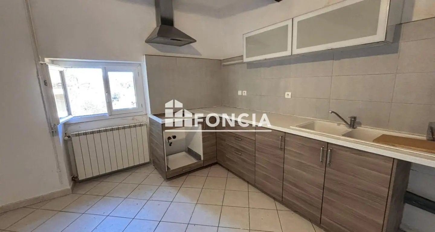 Maison à vendre, 114m², Pougnadoresse