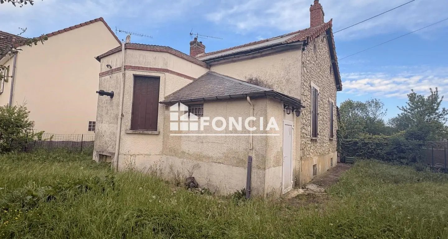 Maison à vendre, 90m², Pussay