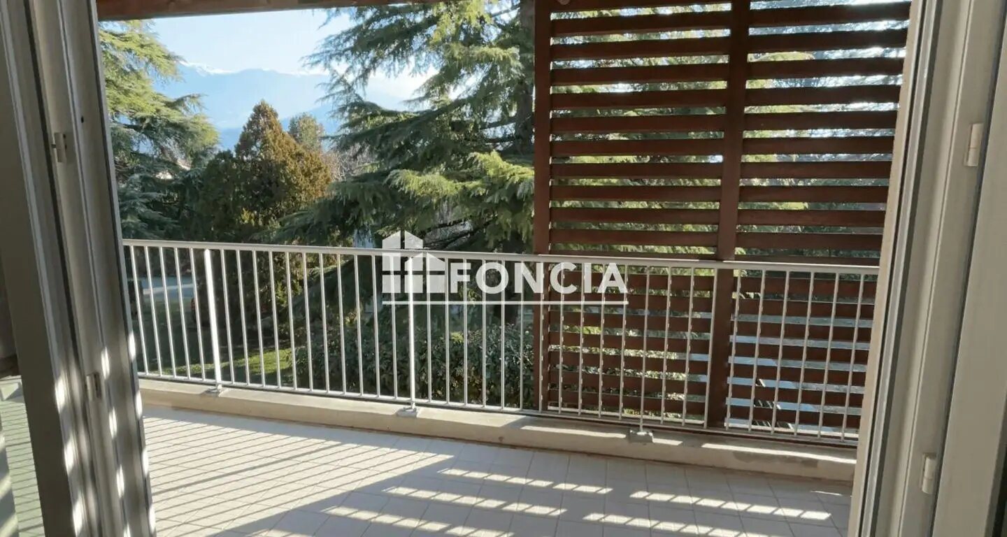 Appartement à vendre, 85m², La Terrasse