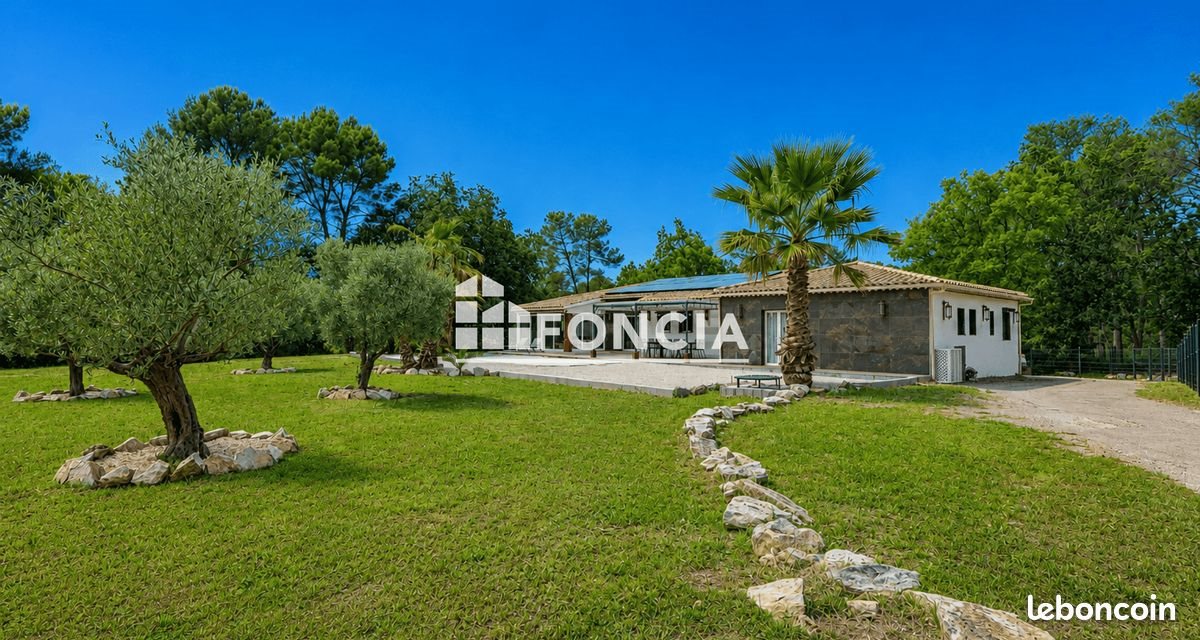 Maison à vendre, 425m², Trans-en-Provence