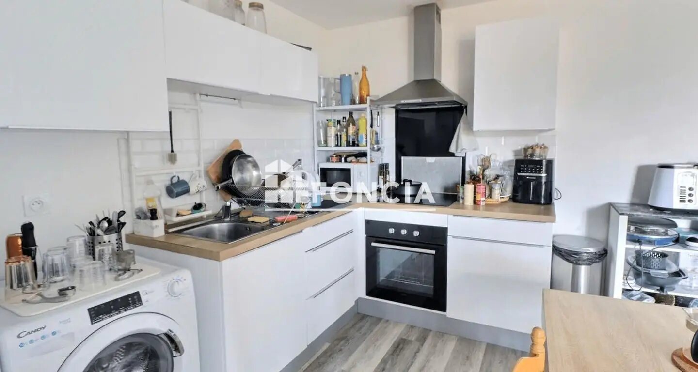 Appartement à vendre, 53m², Saint-Genis-Laval