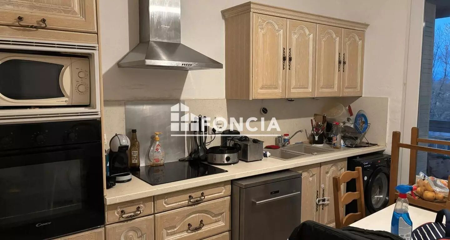 Appartement à vendre, 80m², Pont-Saint-Esprit