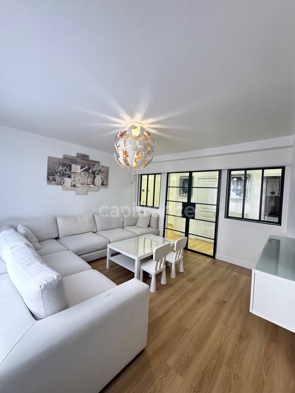 Appartement à vendre, 67m², Mantes-la-Ville