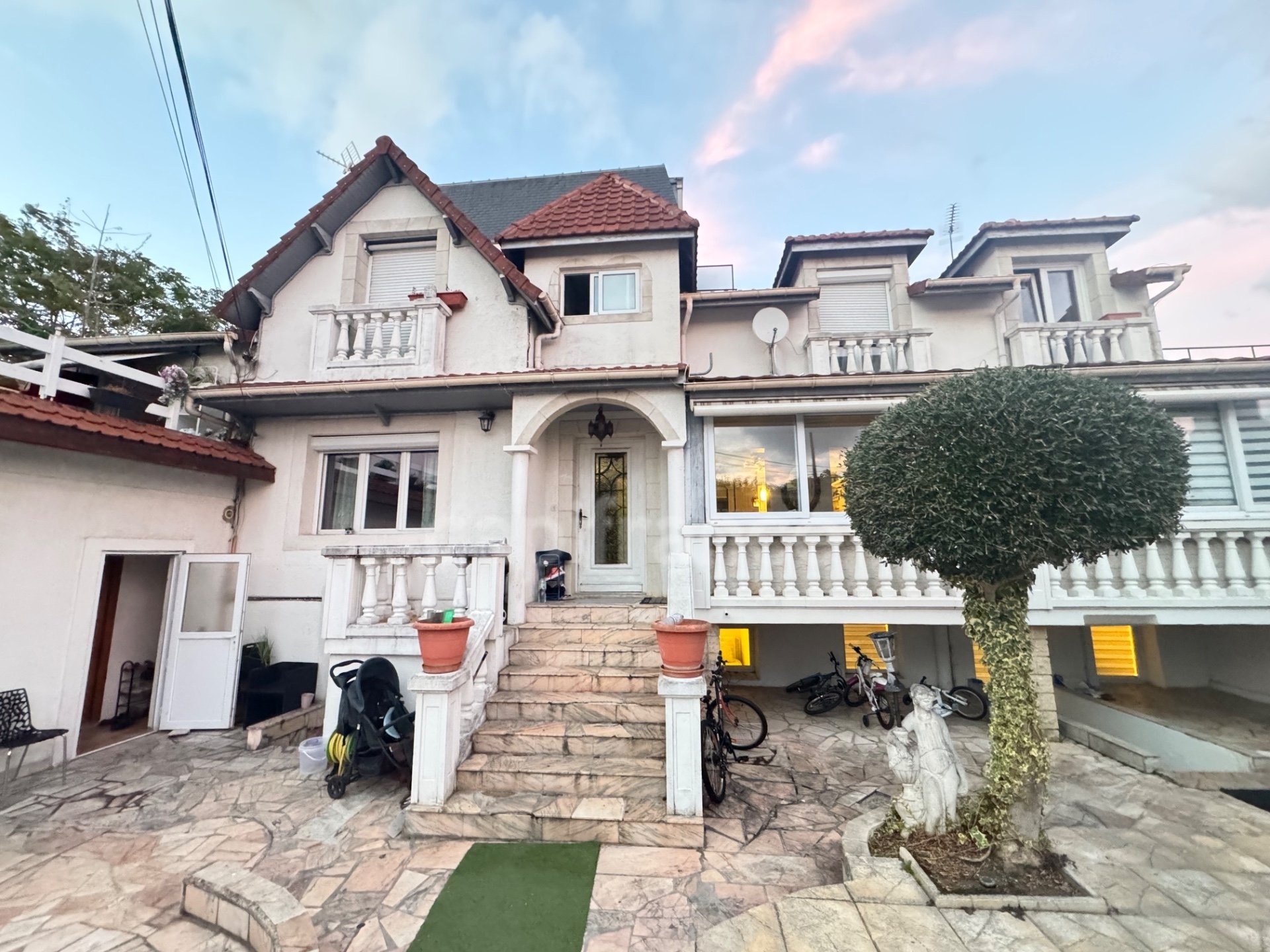 Maison à vendre, 246m², Drancy
