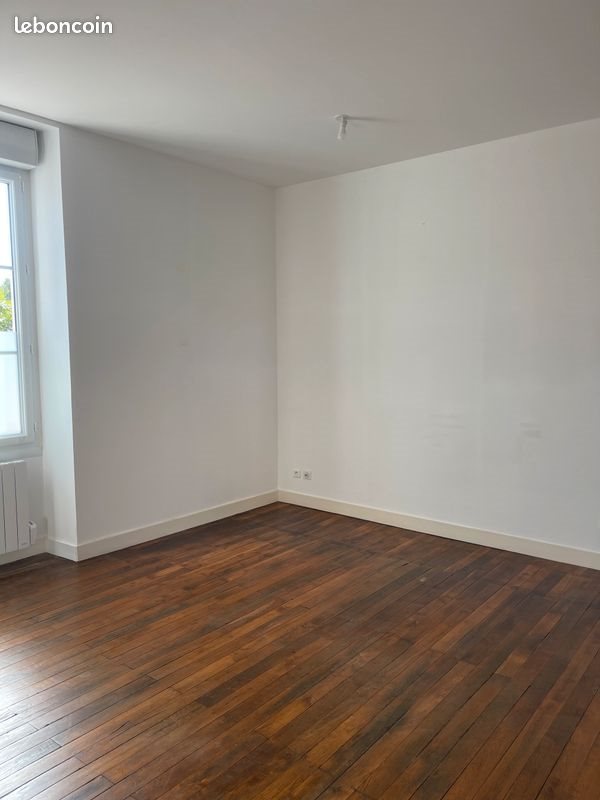 Appartement à louer, 55m², Saint-Claud