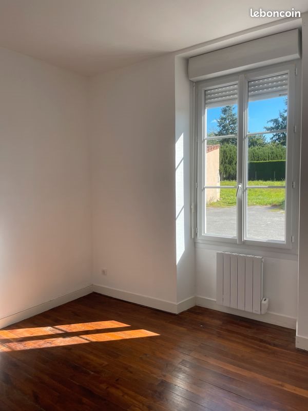 Appartement à louer, 55m², Saint-Claud
