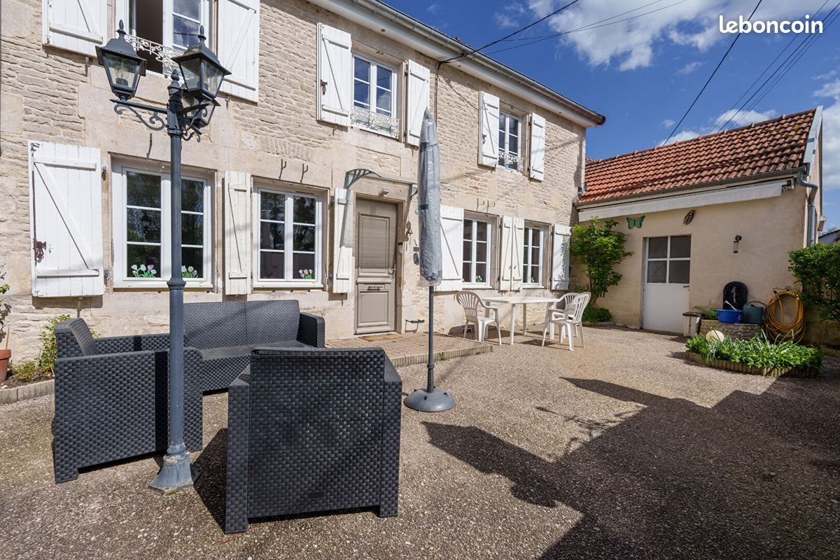 Maison à vendre, 162m², Rolampont