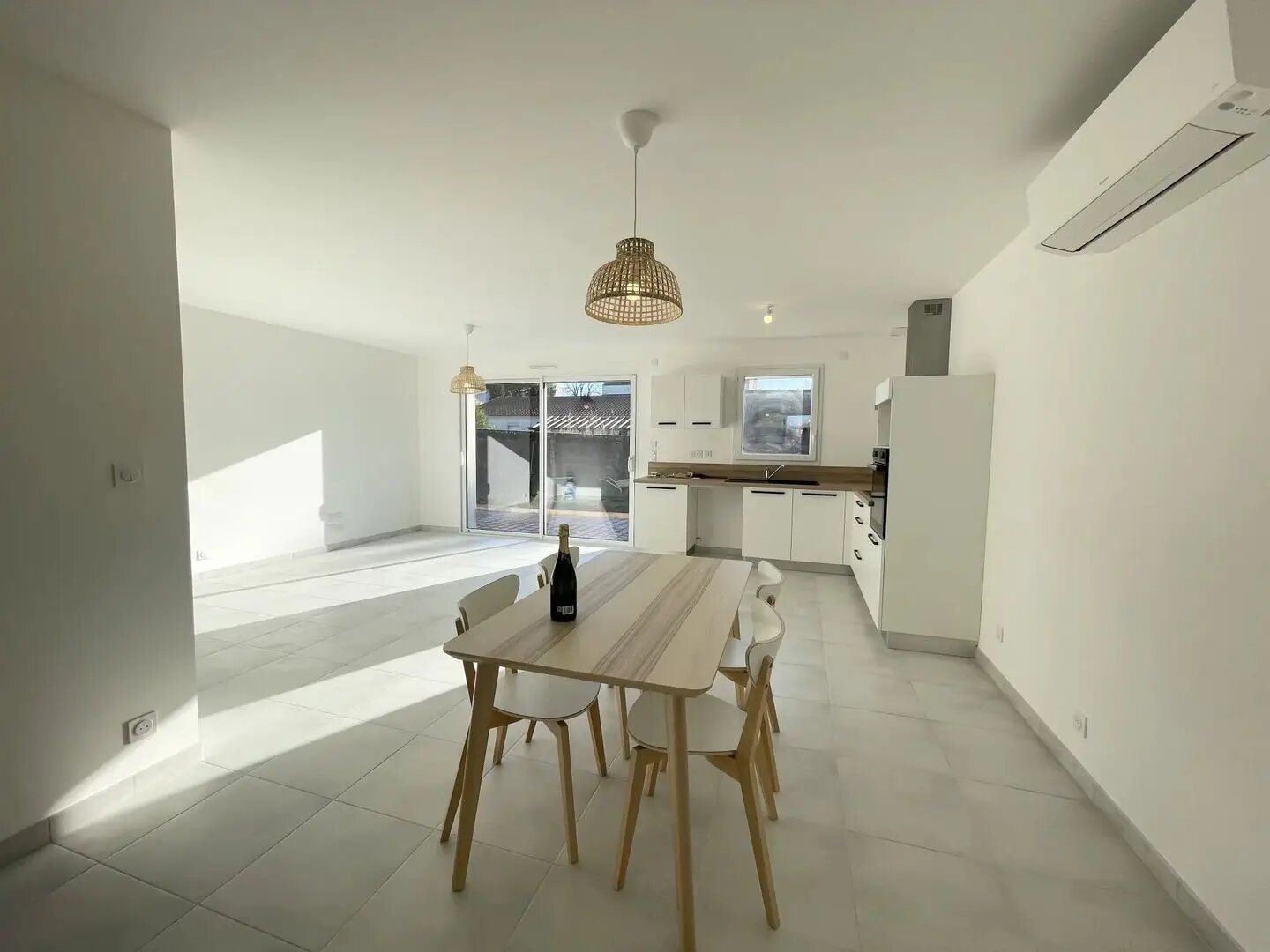 Maison à louer, 84m², Saint-Laurent-des-Autels
