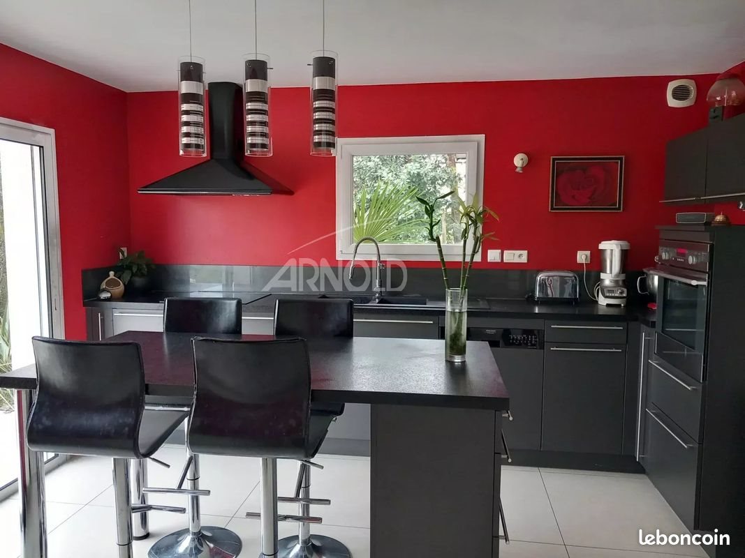Maison à vendre, 172m², Theix