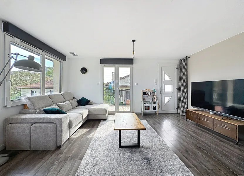 Maison à vendre, 128m², Saint-Geniès-Bellevue