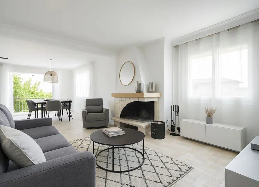 Maison à vendre, 218m², Saint-Geniès-Bellevue