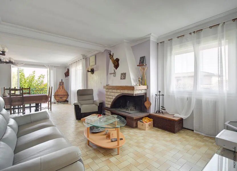 Maison à vendre, 218m², Saint-Geniès-Bellevue