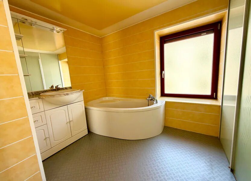 Maison à vendre, 166m², Saint-Laurent-de-Chamousset