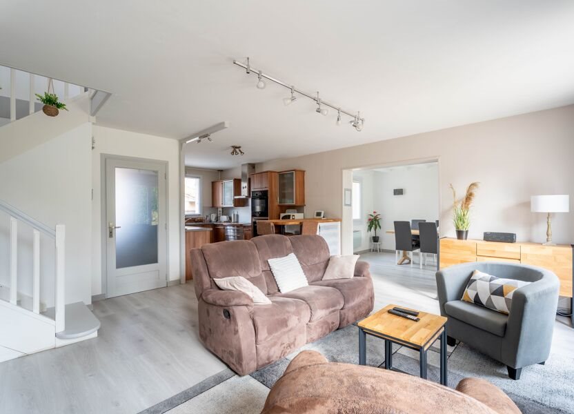 Maison à vendre, 124m², Lentilly