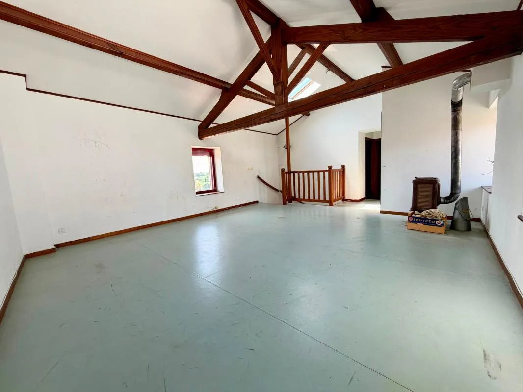Maison à vendre, 166m², Saint-Laurent-de-Chamousset