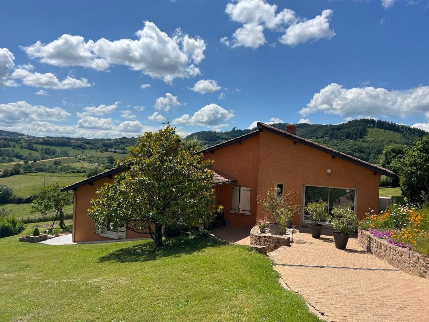 Maison à vendre, 150m², Montrottier