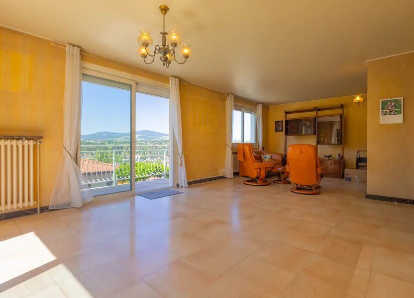 Maison à vendre, 197m², Éveux