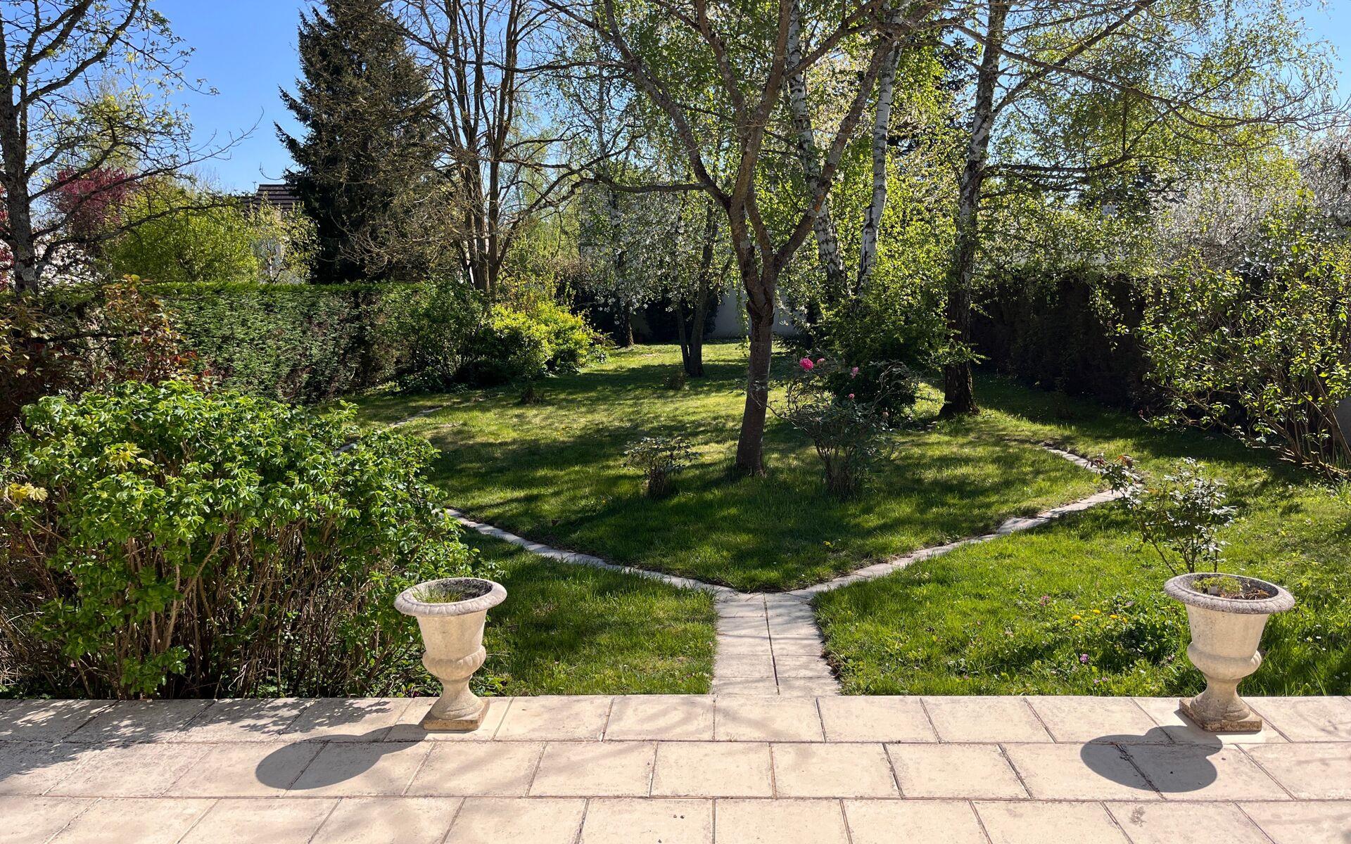 Maison à vendre, 177m², Saint-Denis-en-Val