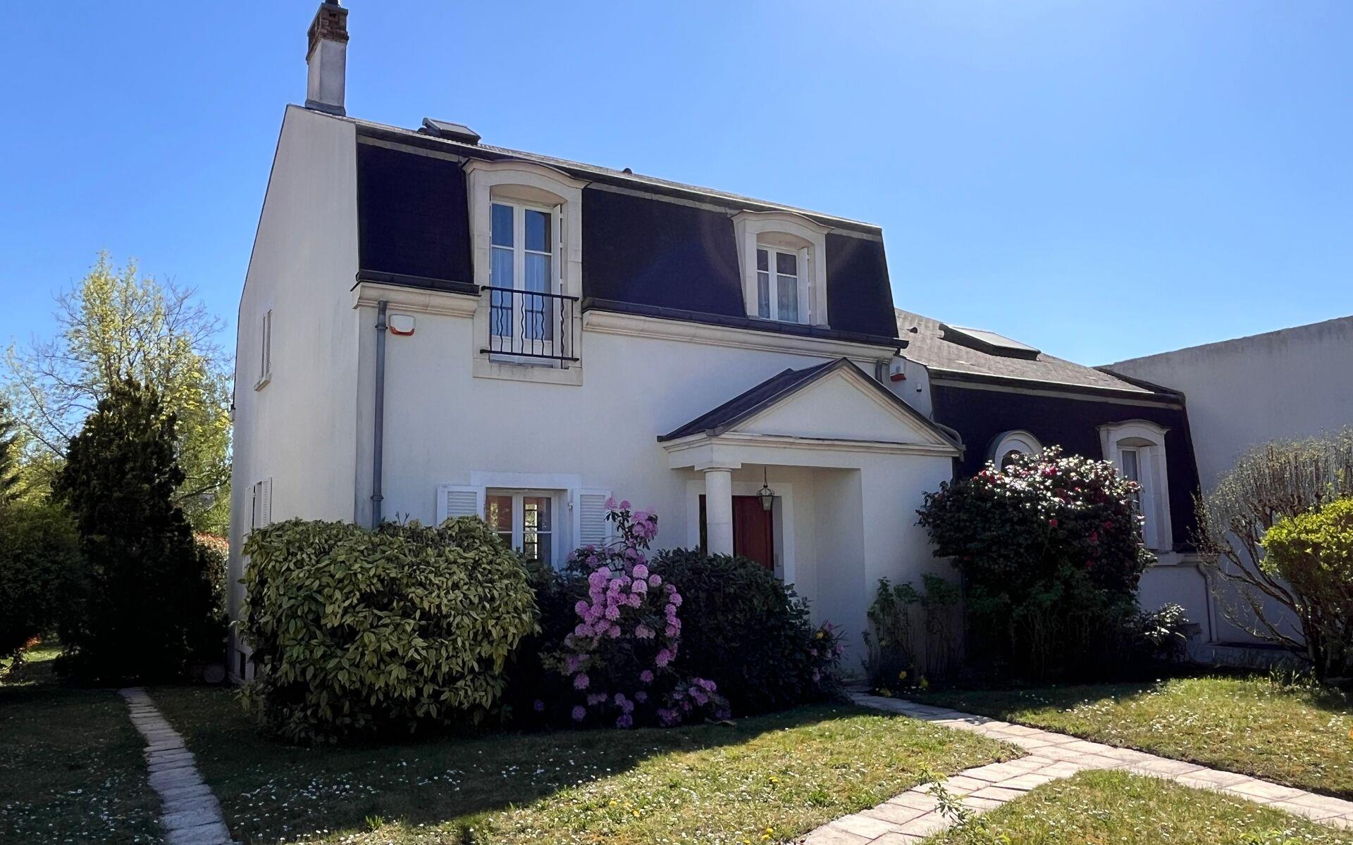 Maison à vendre, 177m², Saint-Denis-en-Val