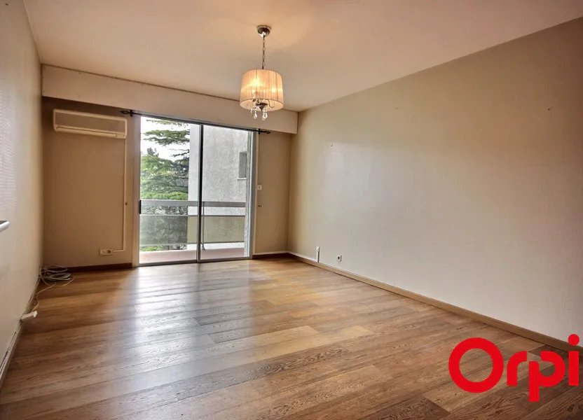 Appartement à louer, 46m², Marseille 12ème