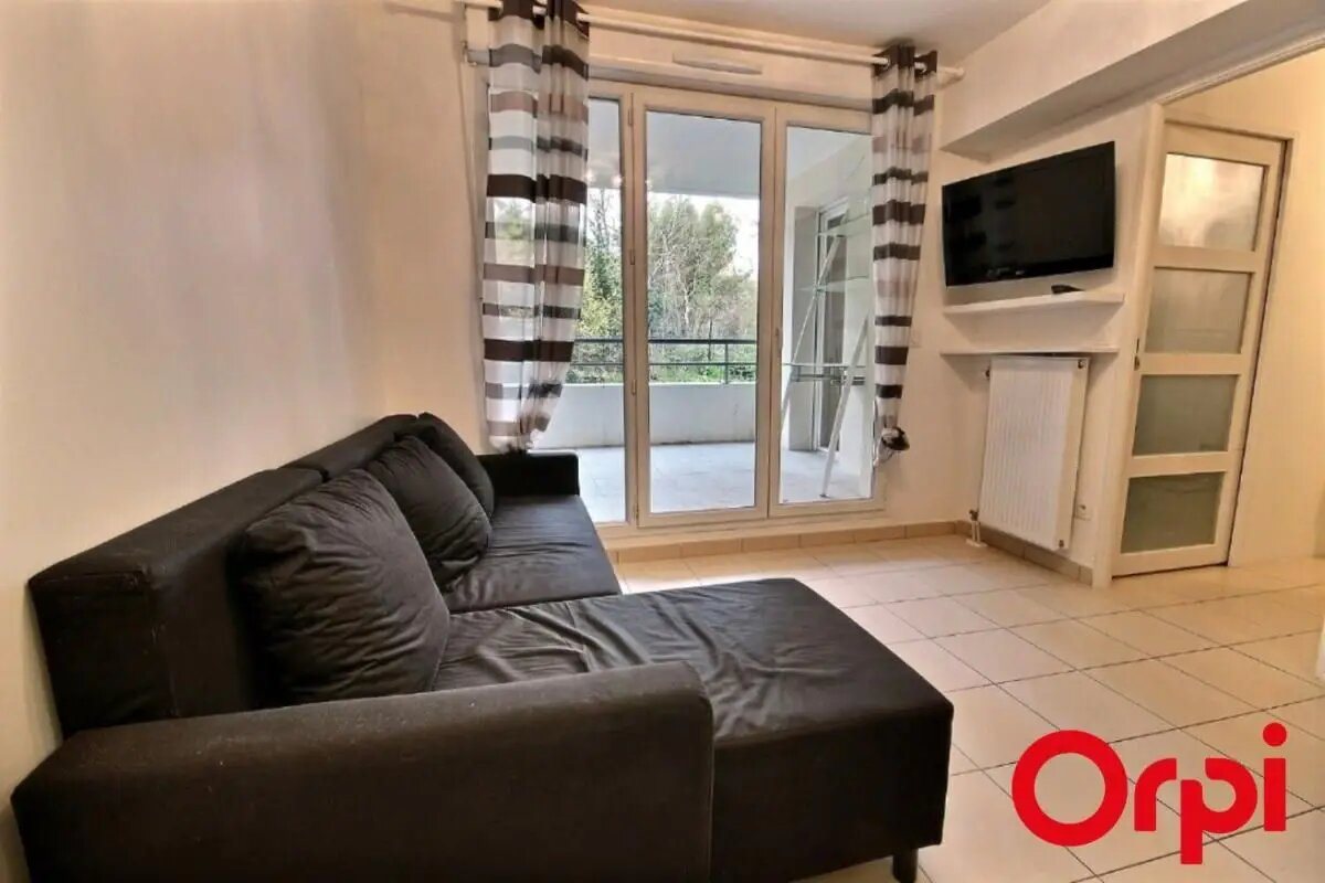 Appartement à louer, 35m², Marseille 12ème