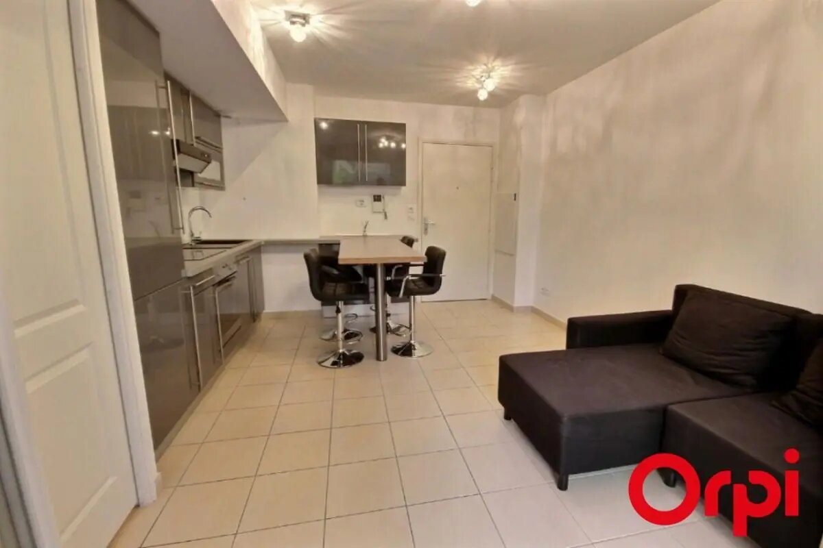 Appartement à louer, 35m², Marseille 12ème