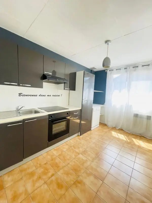 Appartement à louer, 85m², Saint-Soupplets